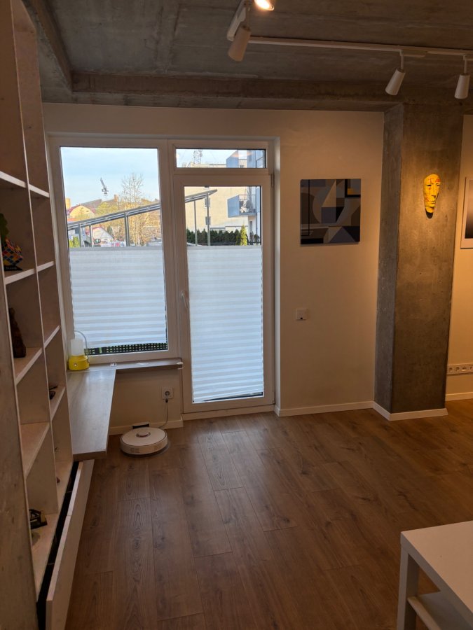 Modern apartment in city center - Image 5